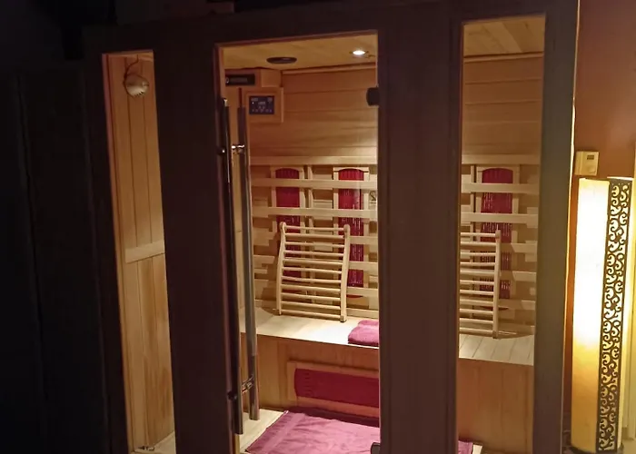 מלון אהבה Irelax